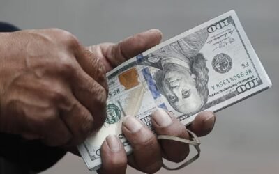 Por qué el dólar sigue bajando