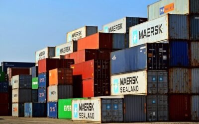 Argentina revierte déficit y logra superávit comercial en enero