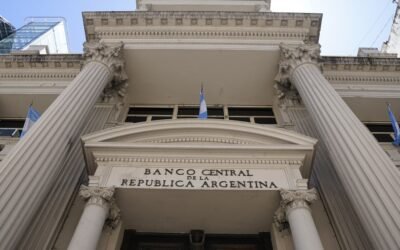El Banco Central redujo el plazo del pago de importaciones para Pymes